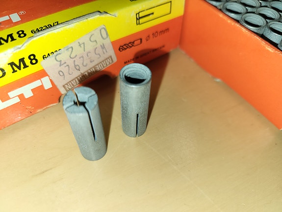 Product image 1 of 4