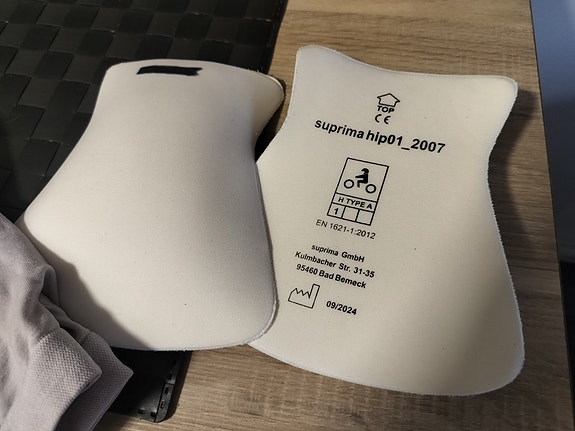 Product image 1 of 3