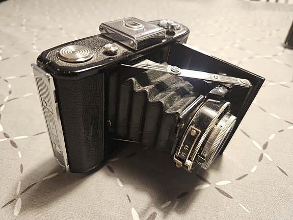 Product image 8 of 9