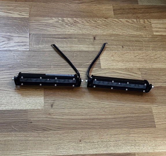 Product image 1 of 2