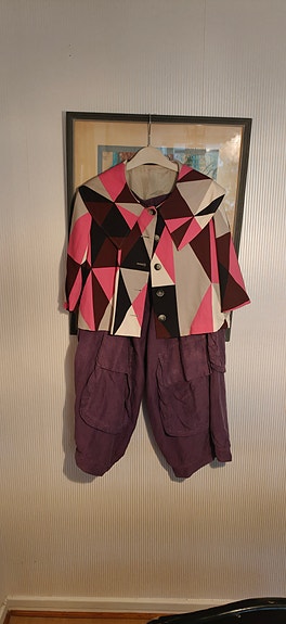 Product image 2 of 11