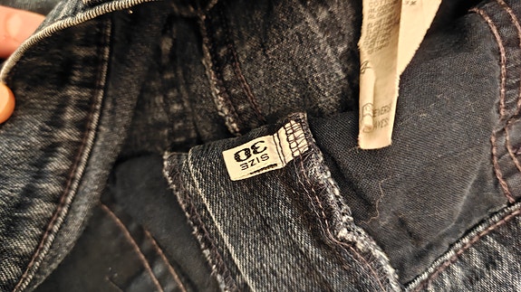 Product image 9 of 9