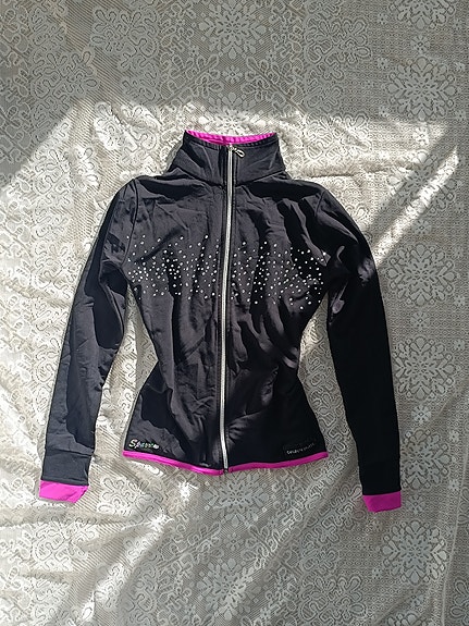 Product image 1 of 9