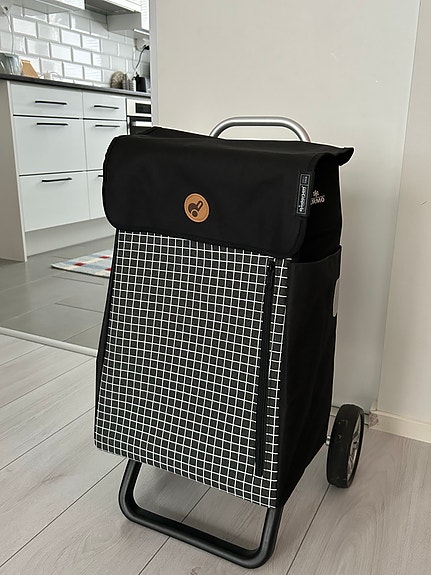 Product image 1 of 7