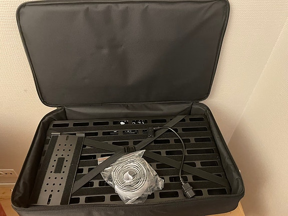 Product image 1 of 7