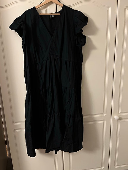 Product image 1 of 9