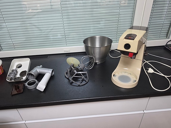 Product image 4 of 17