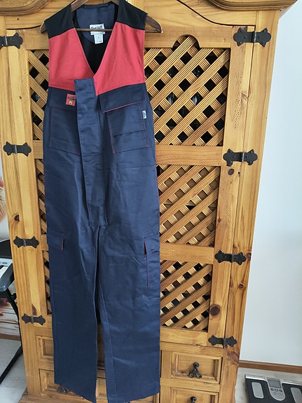 Product image 1 of 4