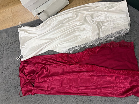 Product image 1 of 17