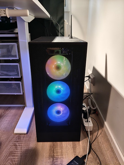 Product image 1 of 2