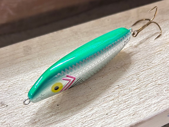 Product image 1 of 2