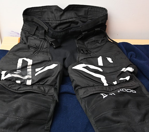 Product image 1 of 2