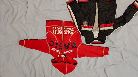 Product image 1 of 2