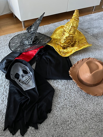Product image 1 of 8