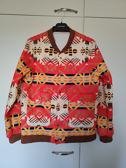 Product image 1 of 2