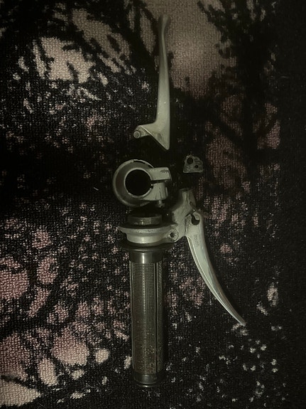 Product image 1 of 2