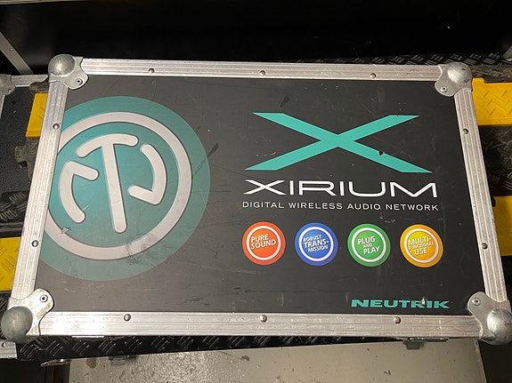 Product image 1 of 2