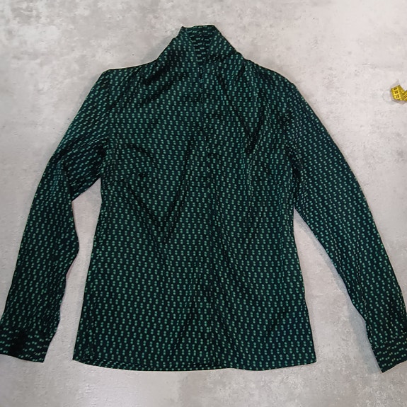 Product image 2 of 15