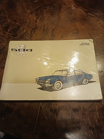 Peugeot 504 käyttöohjekirjanen