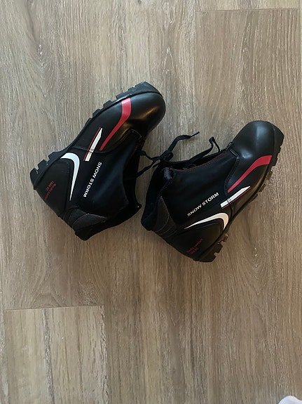 Product image 1 of 7