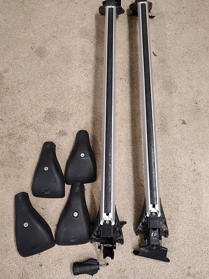 Product image 1 of 2