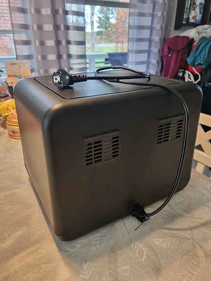 Product image 2 of 9