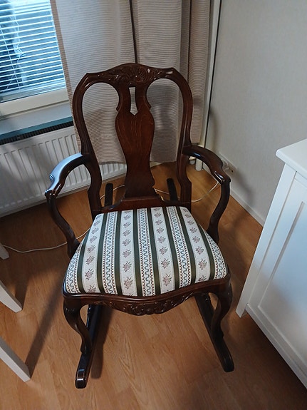 Product image 1 of 6