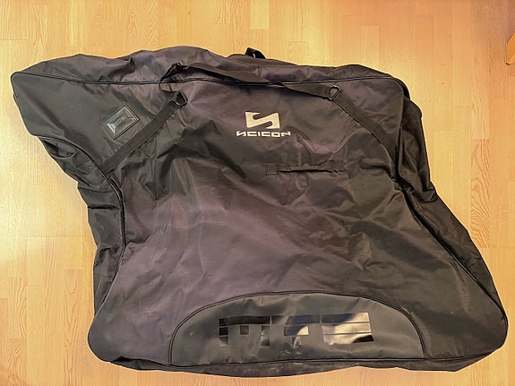 Product image 1 of 2