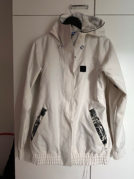 Product image 1 of 10