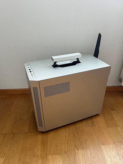 Product image 2 of 9