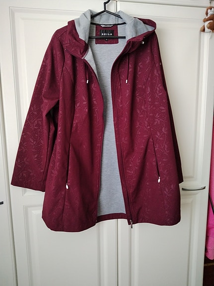 Product image 1 of 7
