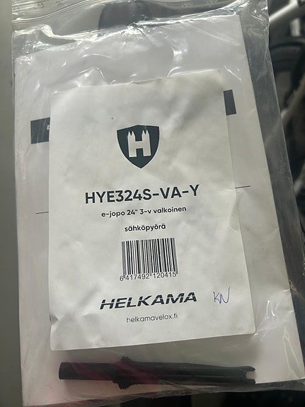 Product image 1 of 3
