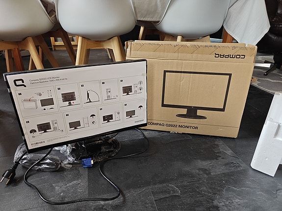 Product image 1 of 4