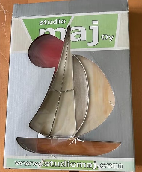Product image 1 of 2
