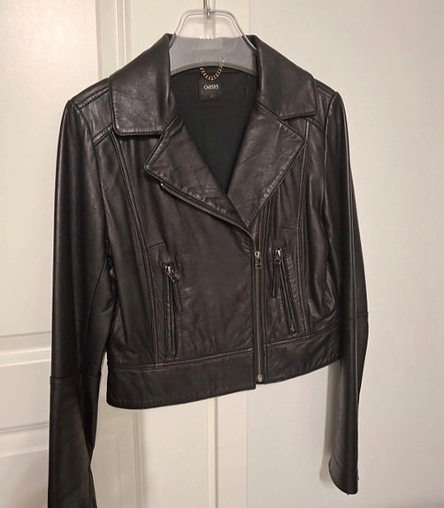 Product image 1 of 7