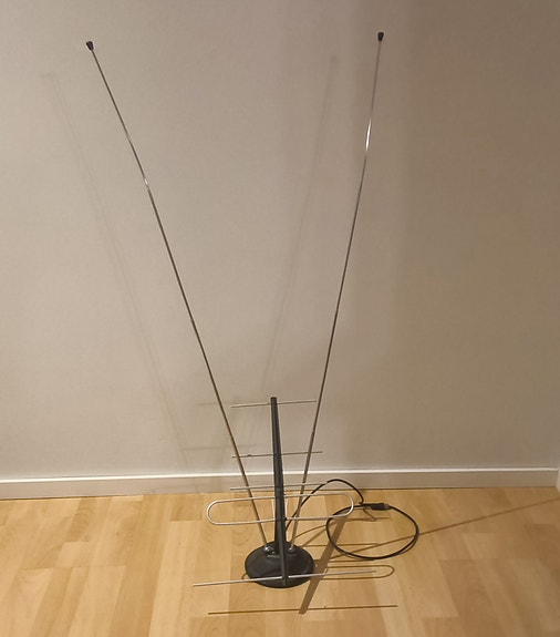 Product image 1 of 3