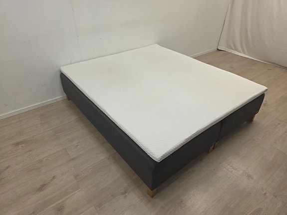 Product image 2 of 11