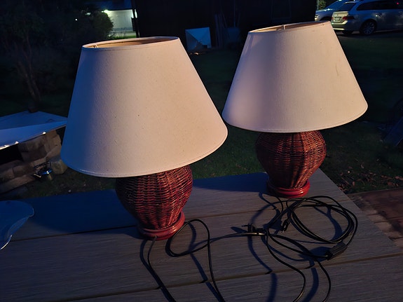 Product image 1 of 2