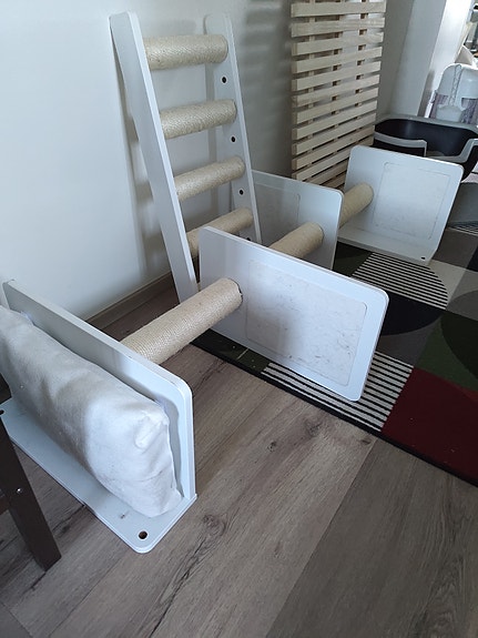 Product image 1 of 4