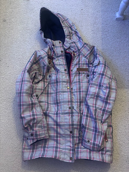 Product image 1 of 3