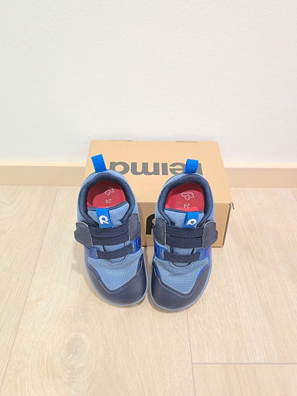 Product image 1 of 4