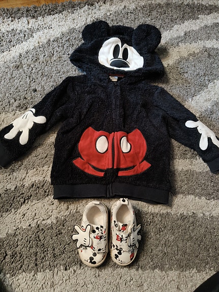 Product image 1 of 3