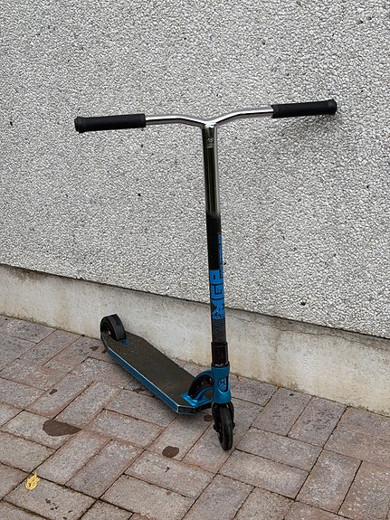 Product image 1 of 7