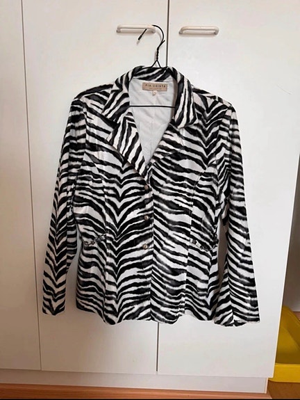 Product image 1 of 7