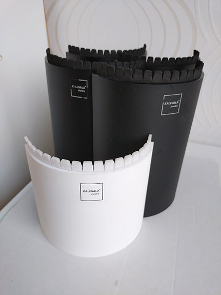 Product image 1 of 7