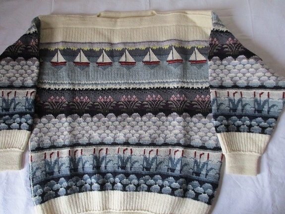 Product image 1 of 4