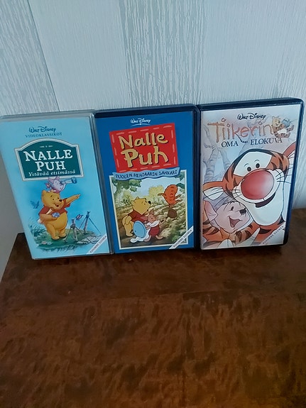 Disney Nalle Puh VHS-kasetit, 3 kpl