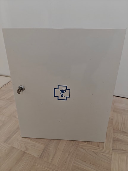 Product image 1 of 2