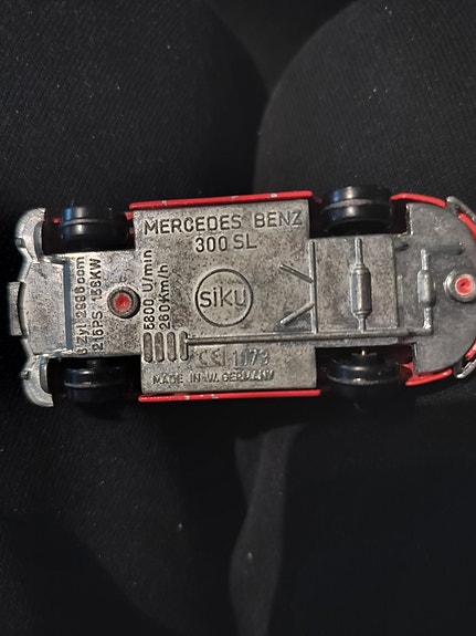 Product image 9 of 10
