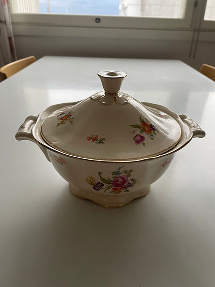 Product image 1 of 4